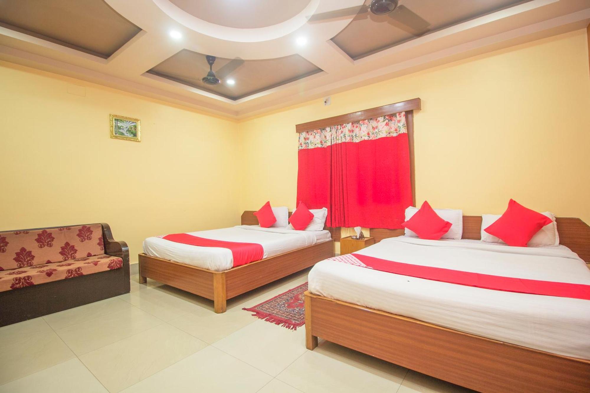 Hotel Nandanik Palace Fālākāta Bagian luar foto