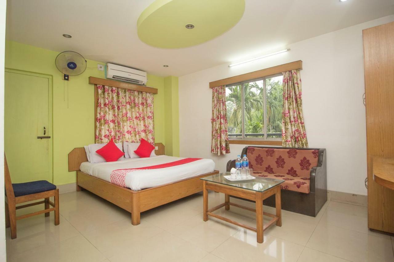 Hotel Nandanik Palace Fālākāta Bagian luar foto